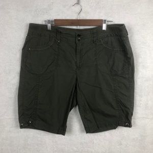 David Kahn women’s 29 denim Bermuda shorts